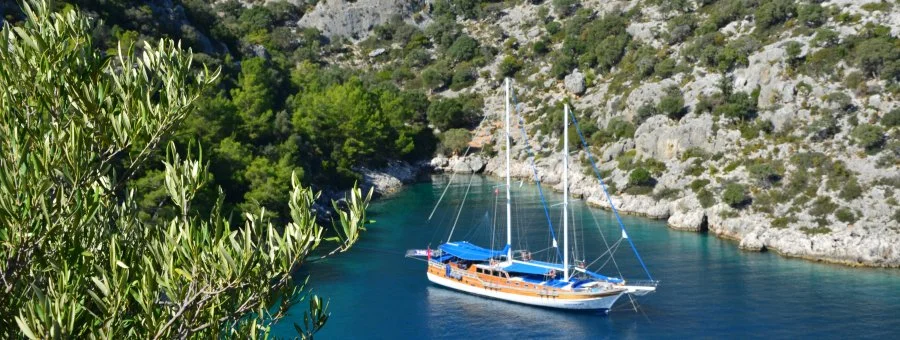 Blaue Kreuzfahrten Türkei, Yachtcharter Türkei, Segeltouren Türkei. Yacht- und Gulet-Urlaub - V-GO Yachting